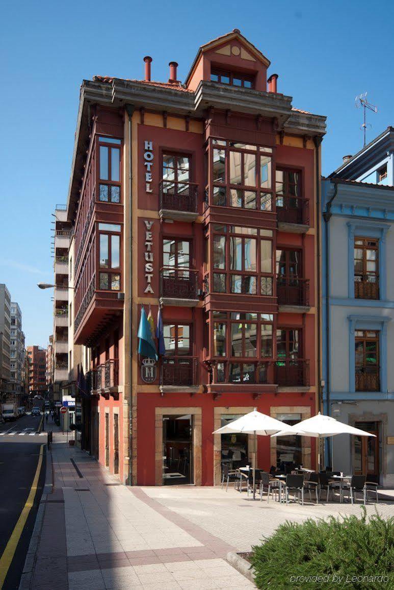 Hotel Vetusta Oviedo Exterior photo